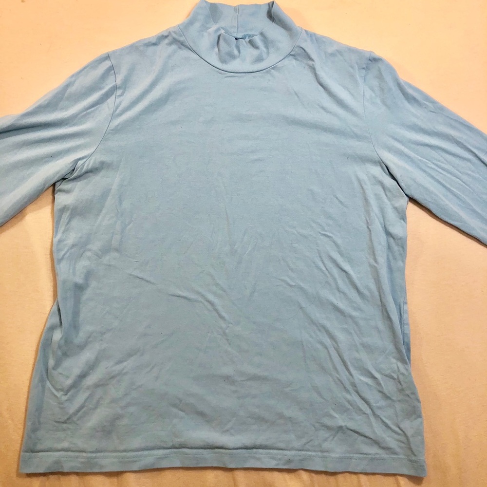 Baby blue turtle neck tee